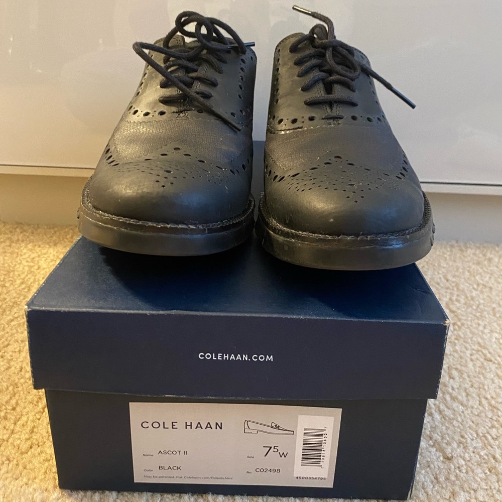 Lightweight sneakers